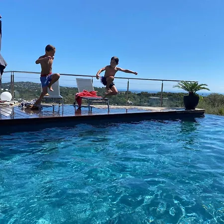 Rostalana Villa *
